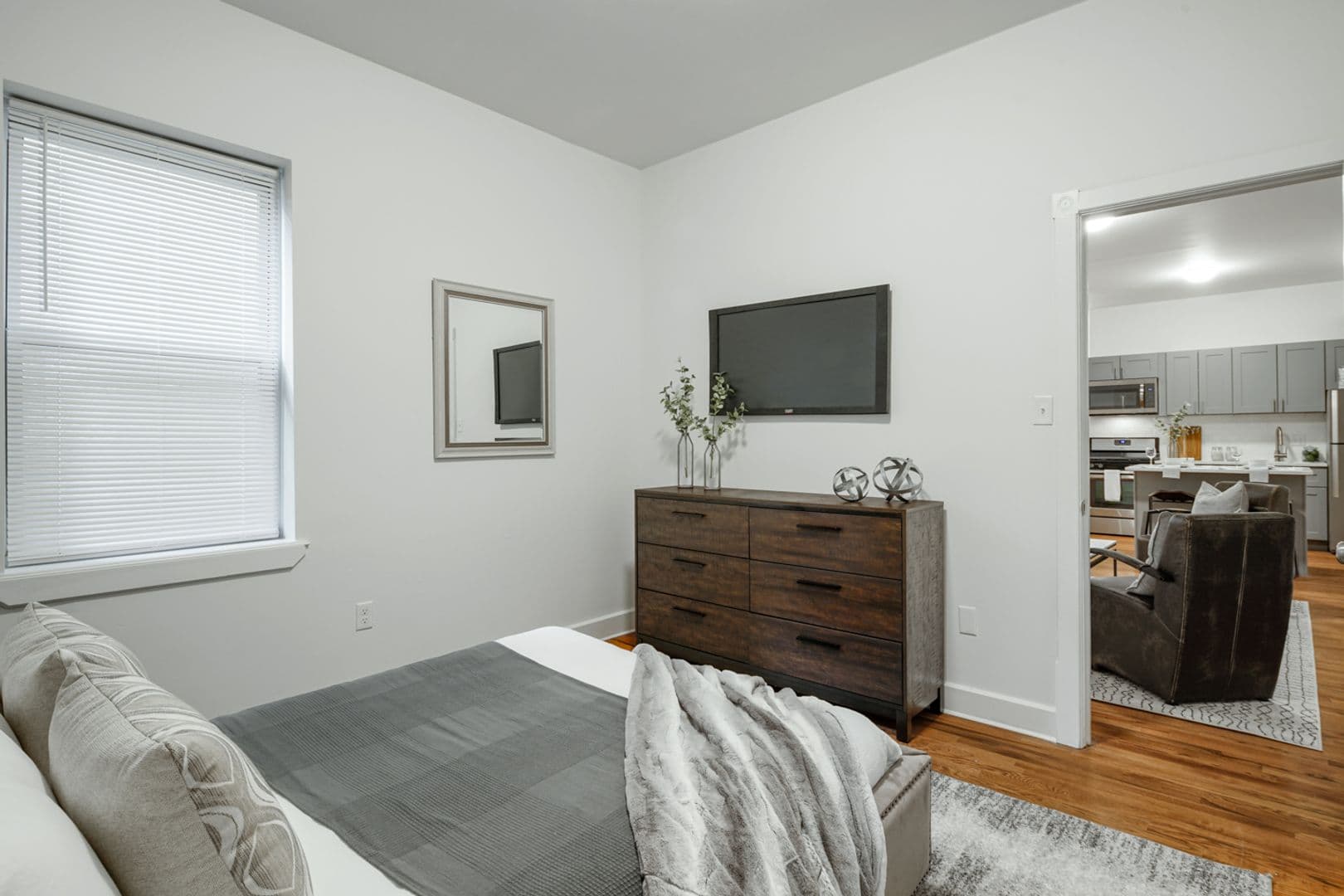 Philadelphia Apartment: 4317-21 Spruce Street