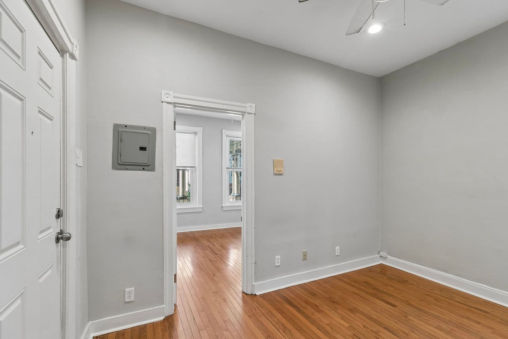 Philadelphia Apartment: 4815 Baltimore Avenue