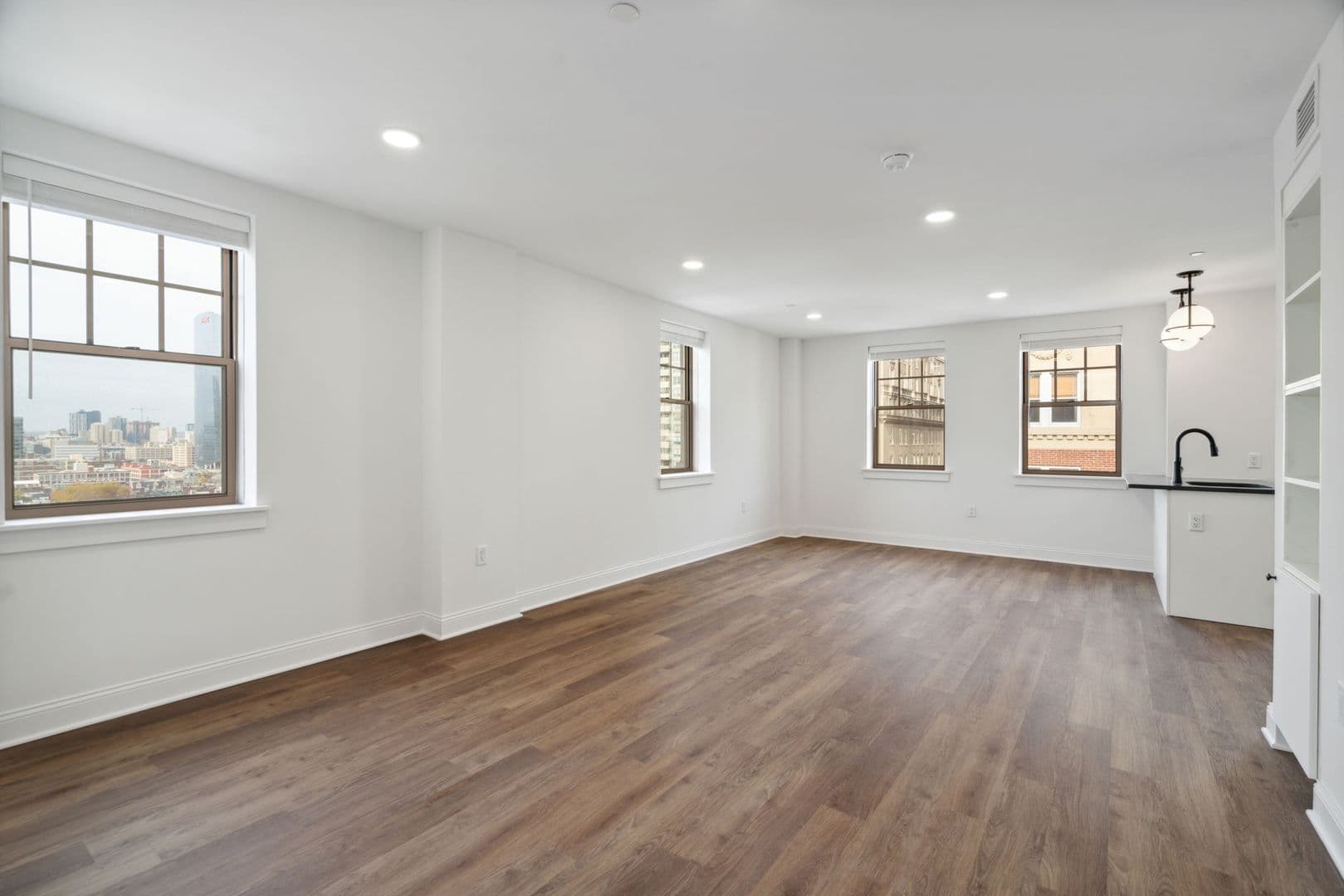 Philadelphia Apartment: 301 South 19th Street