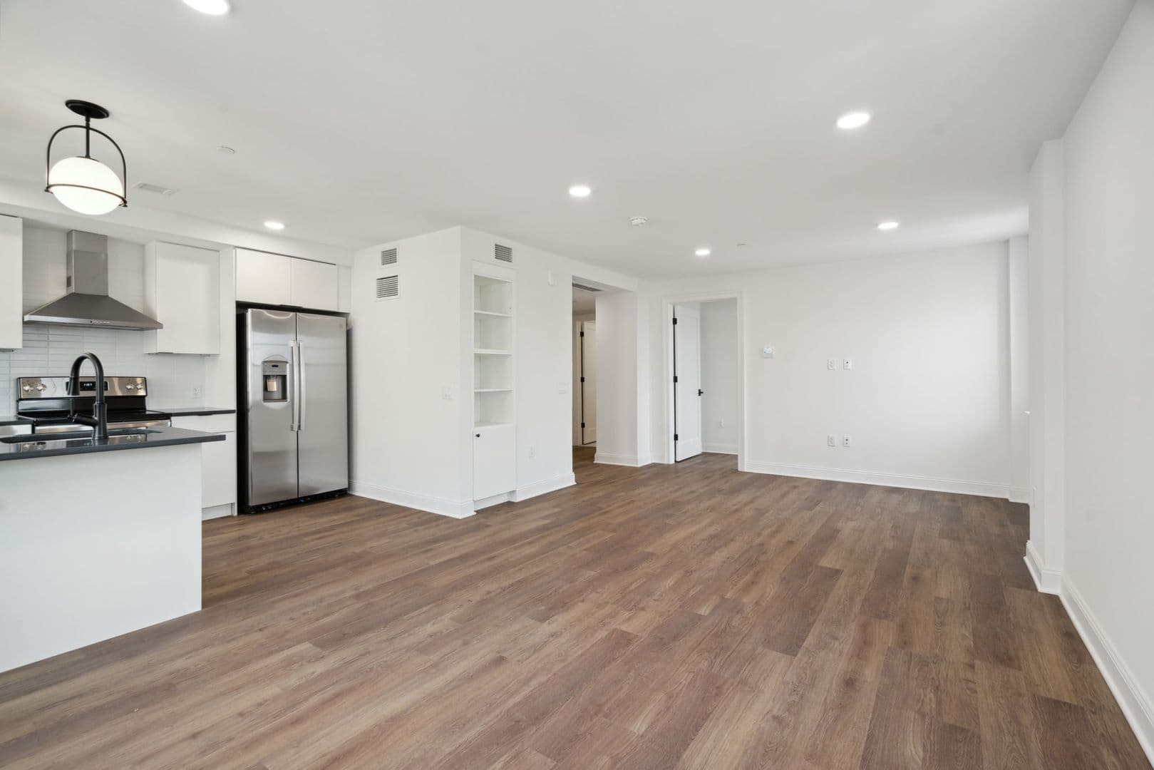 Philadelphia Apartment: 301 South 19th Street