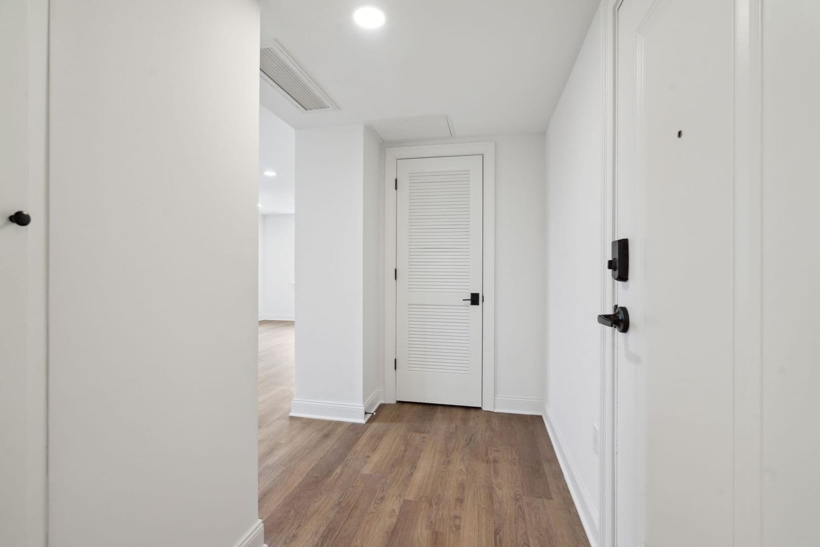 Philadelphia Apartment: 301 South 19th Street