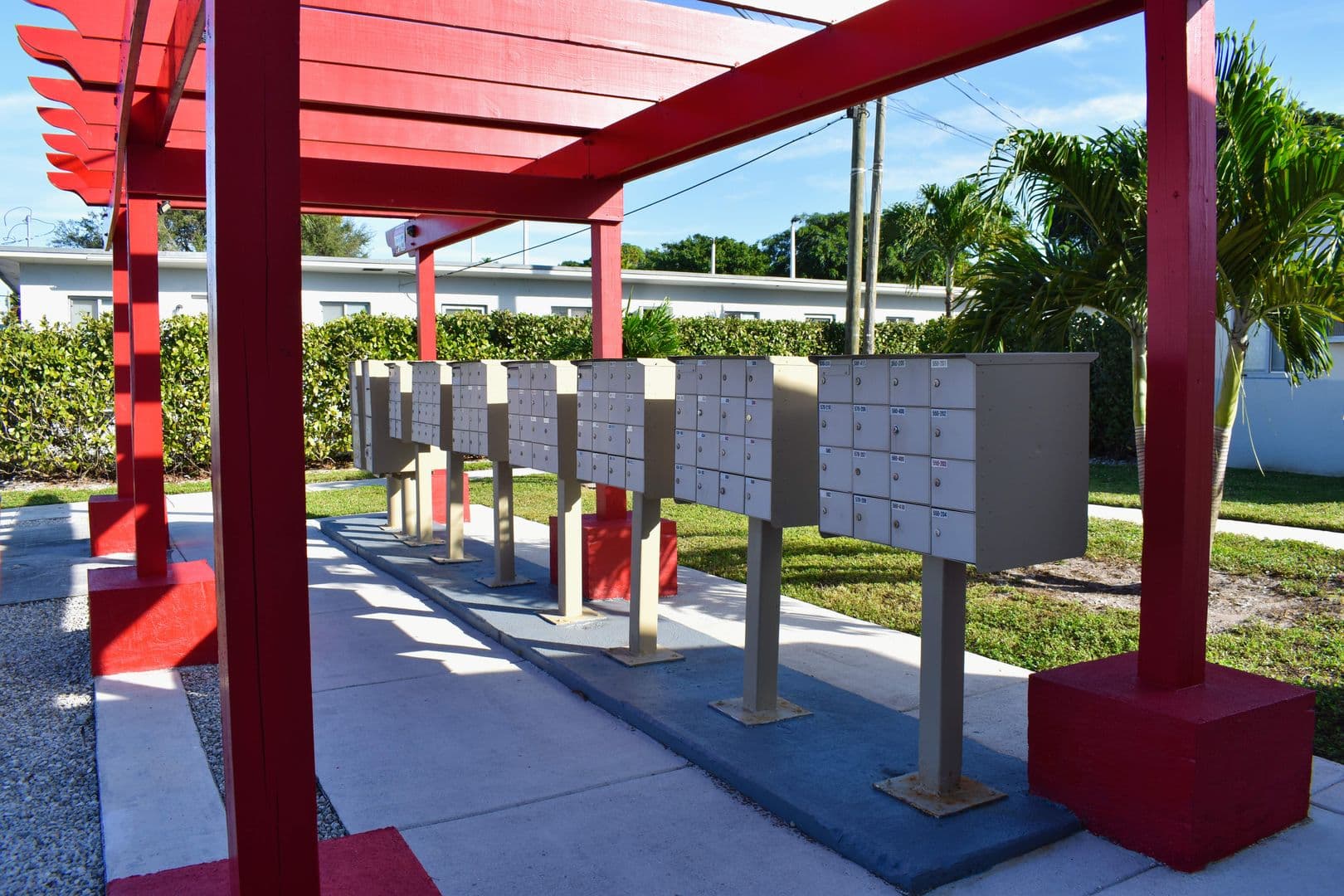 Miami Springs Apartment: 749 Curtiss Parkway