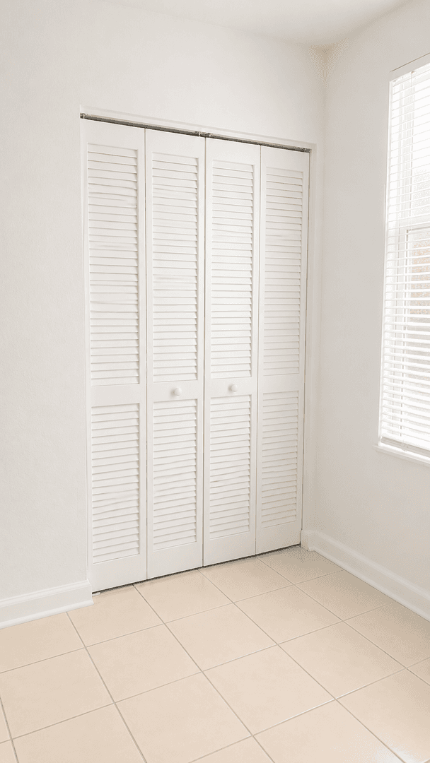 Hialeah Apartment: 120 W 28 Street