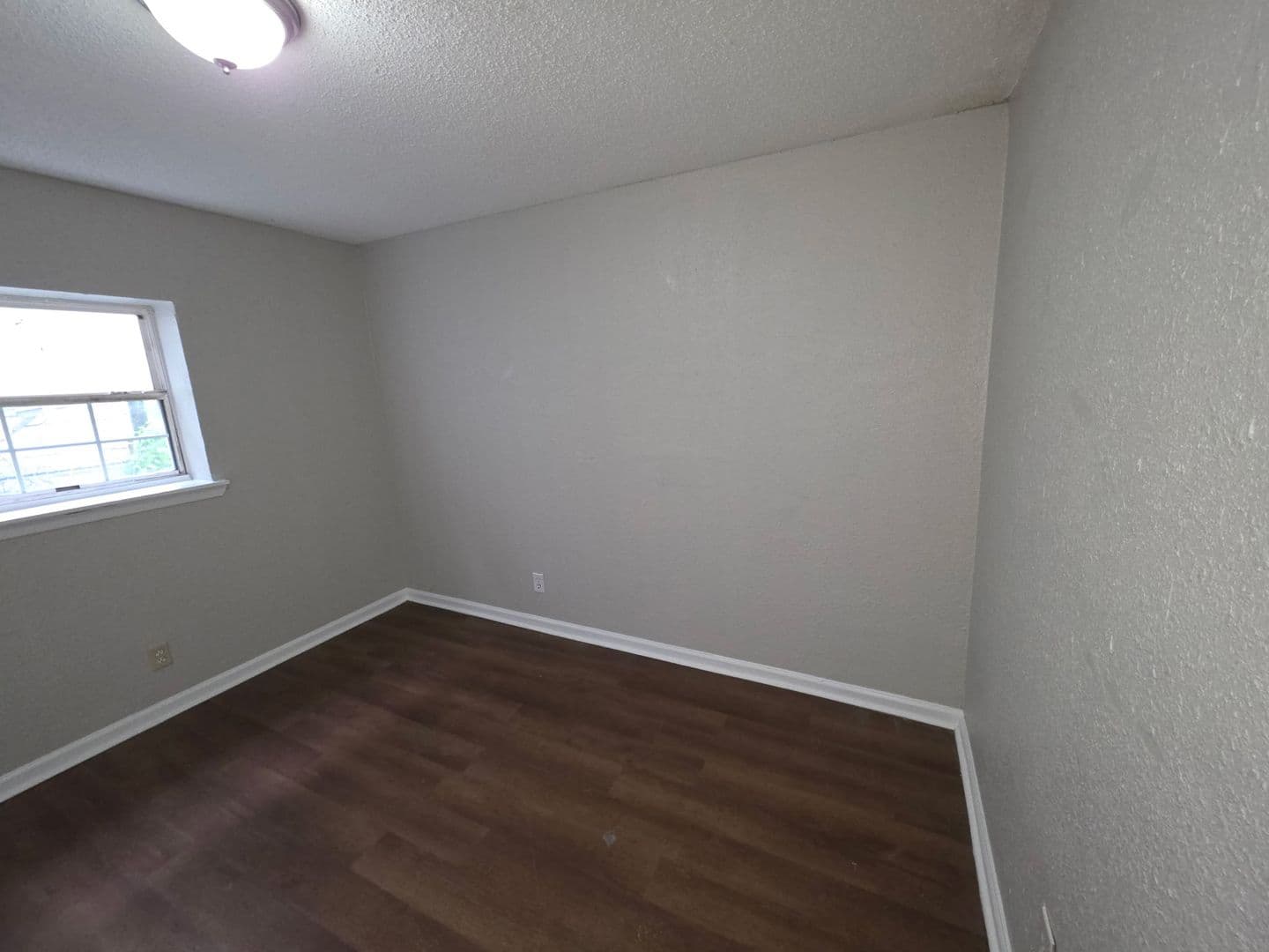 Memphis Apartment: 972-336 Peabody/S Dudley