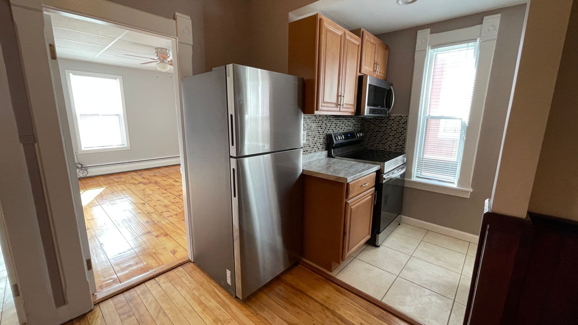 Gardner Apartment: 316 Parker Street