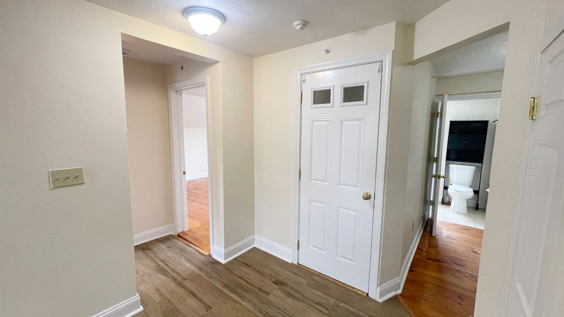 Gardner Apartment: 136 Central Street