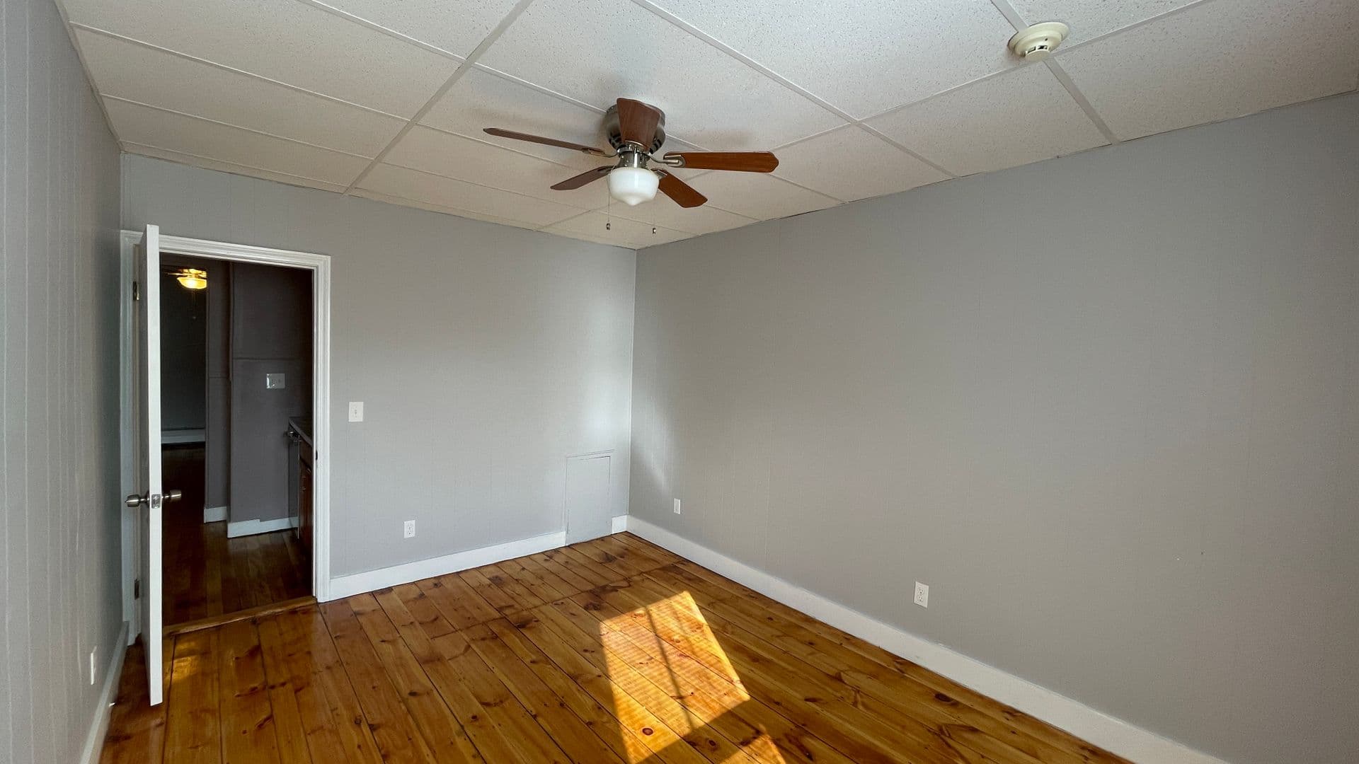 Gardner Apartment: 316 Parker Street