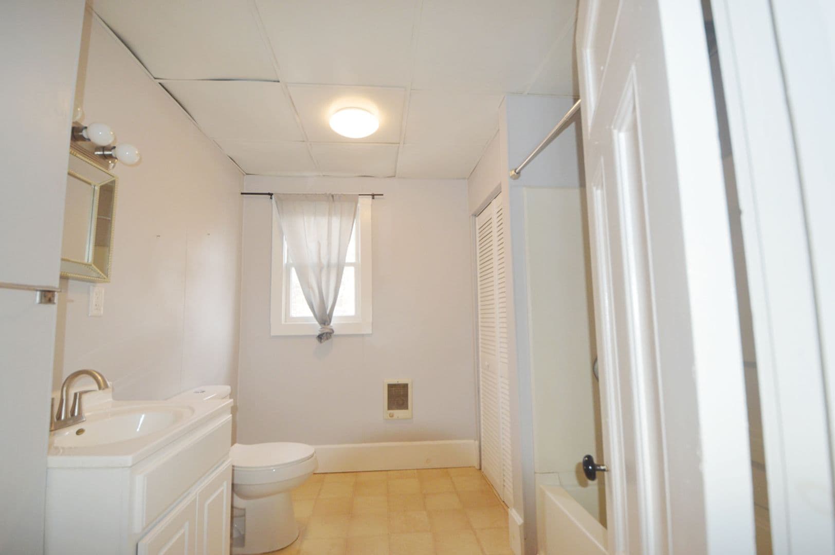 Gardner Apartment: 17 - 19 Walnut Street