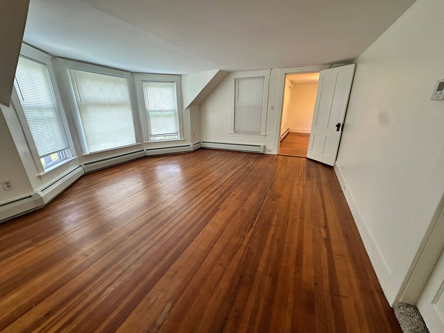 Leominster Apartment: 206 Exchange Street