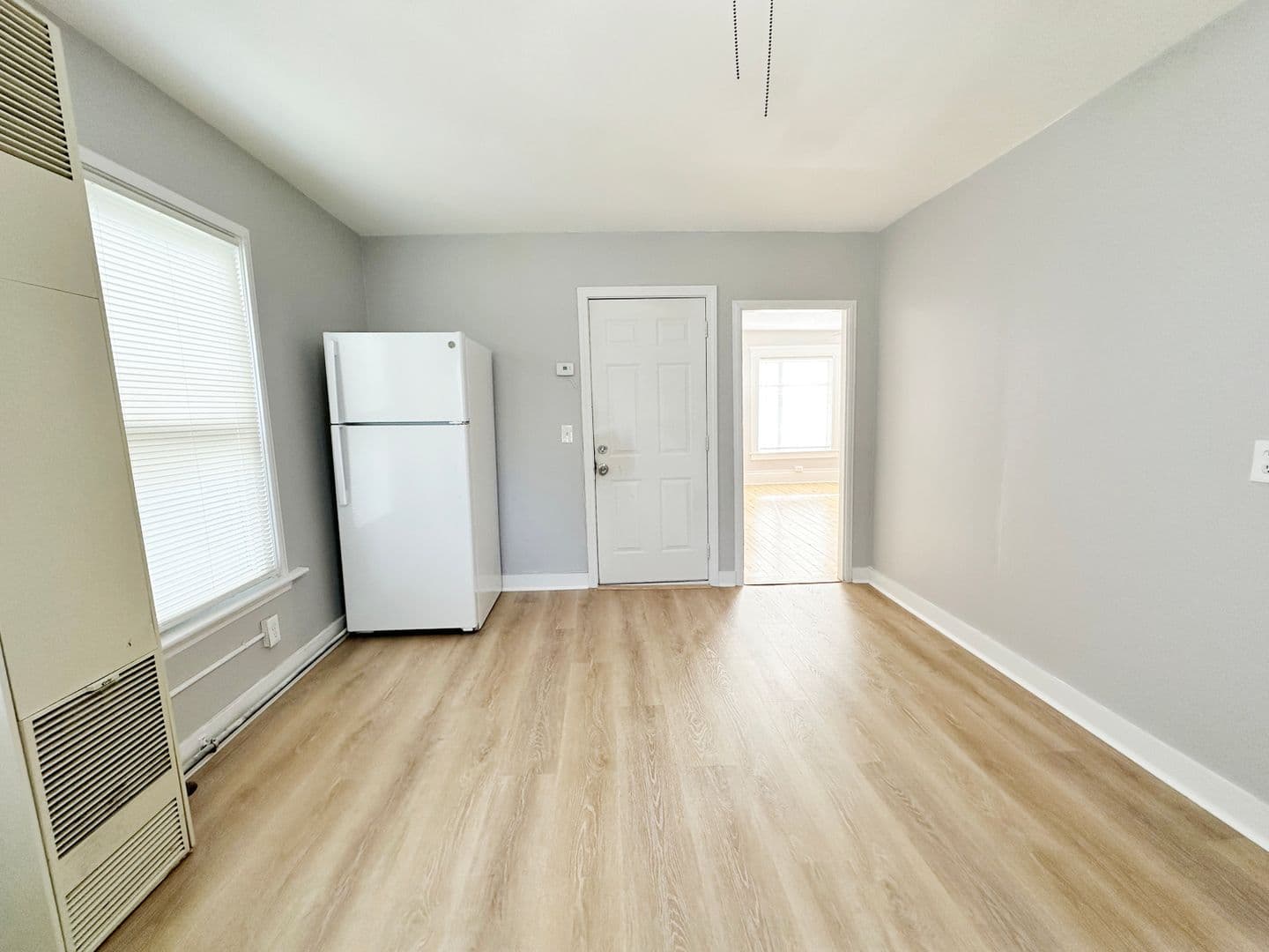 Gardner Apartment: 38 Oriole Street