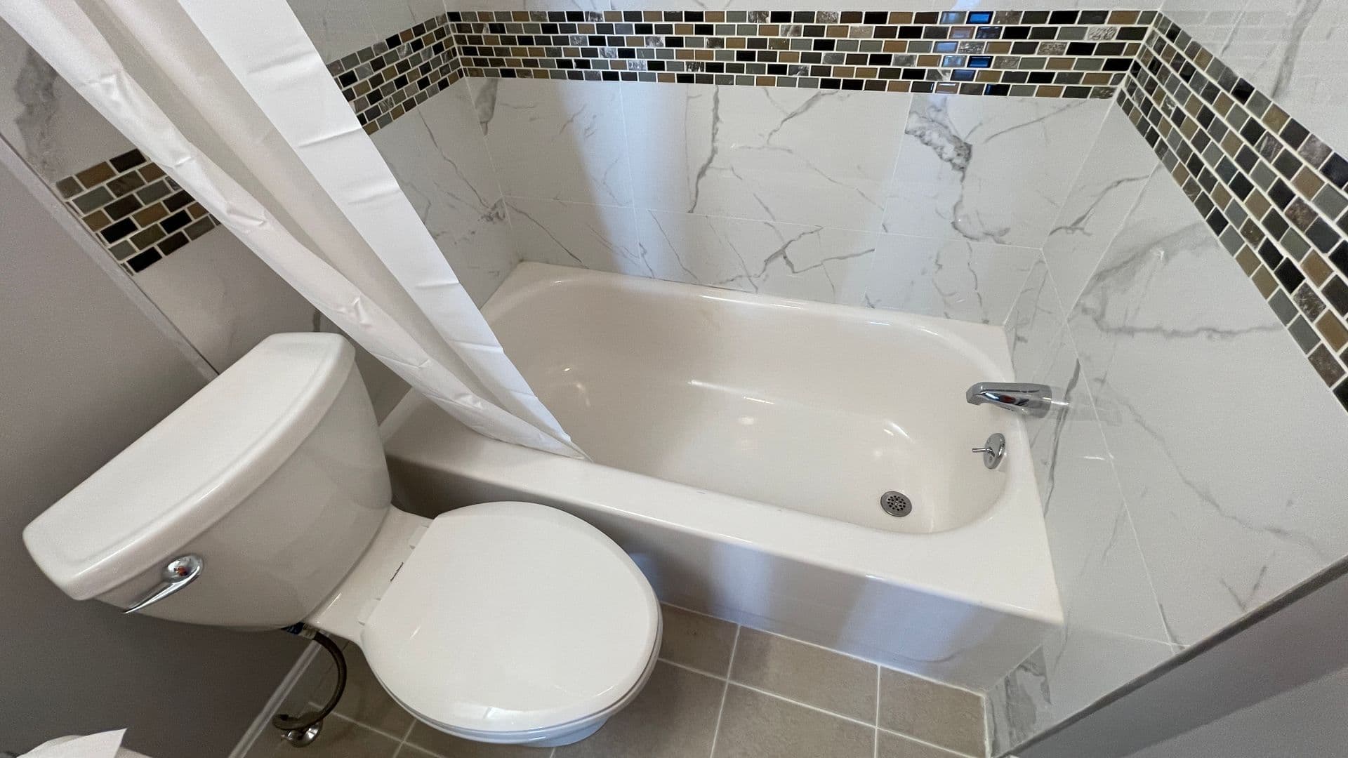 Gardner Apartment: 316 Parker Street