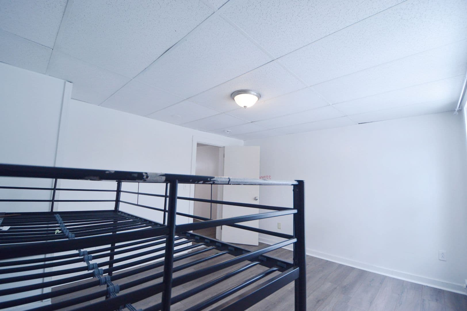 Gardner Apartment: 191 Main Street