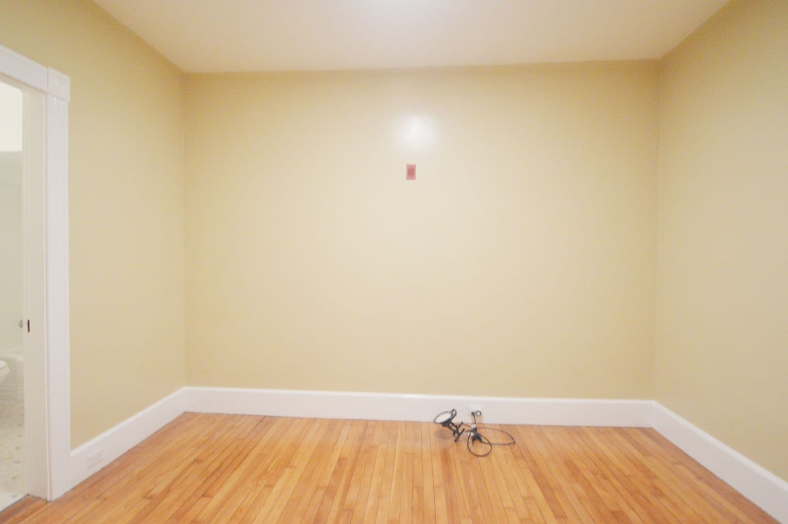 Fitchburg Apartment: 487-493 Fairmount Street