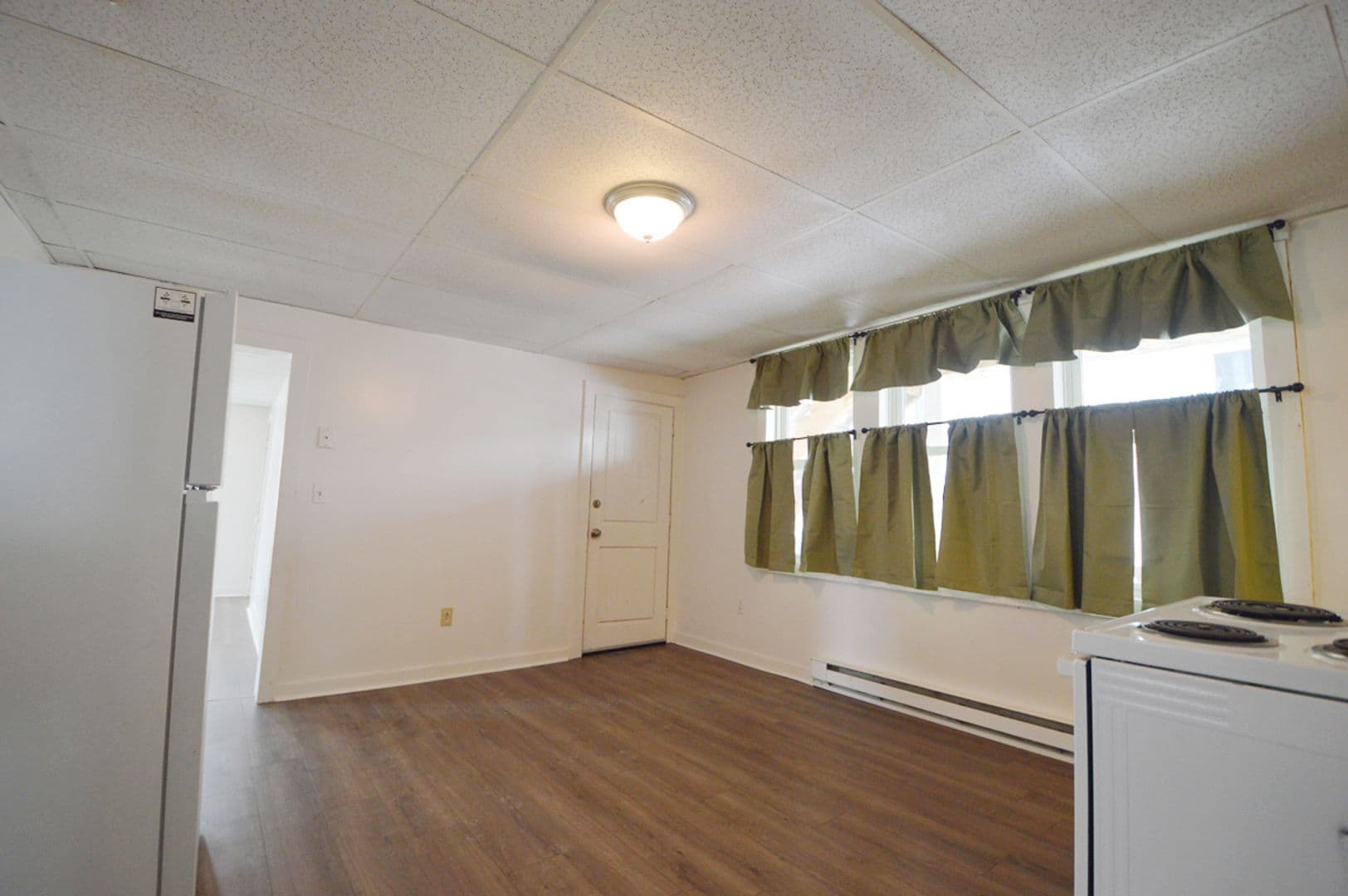 Gardner Apartment: 191 Main Street