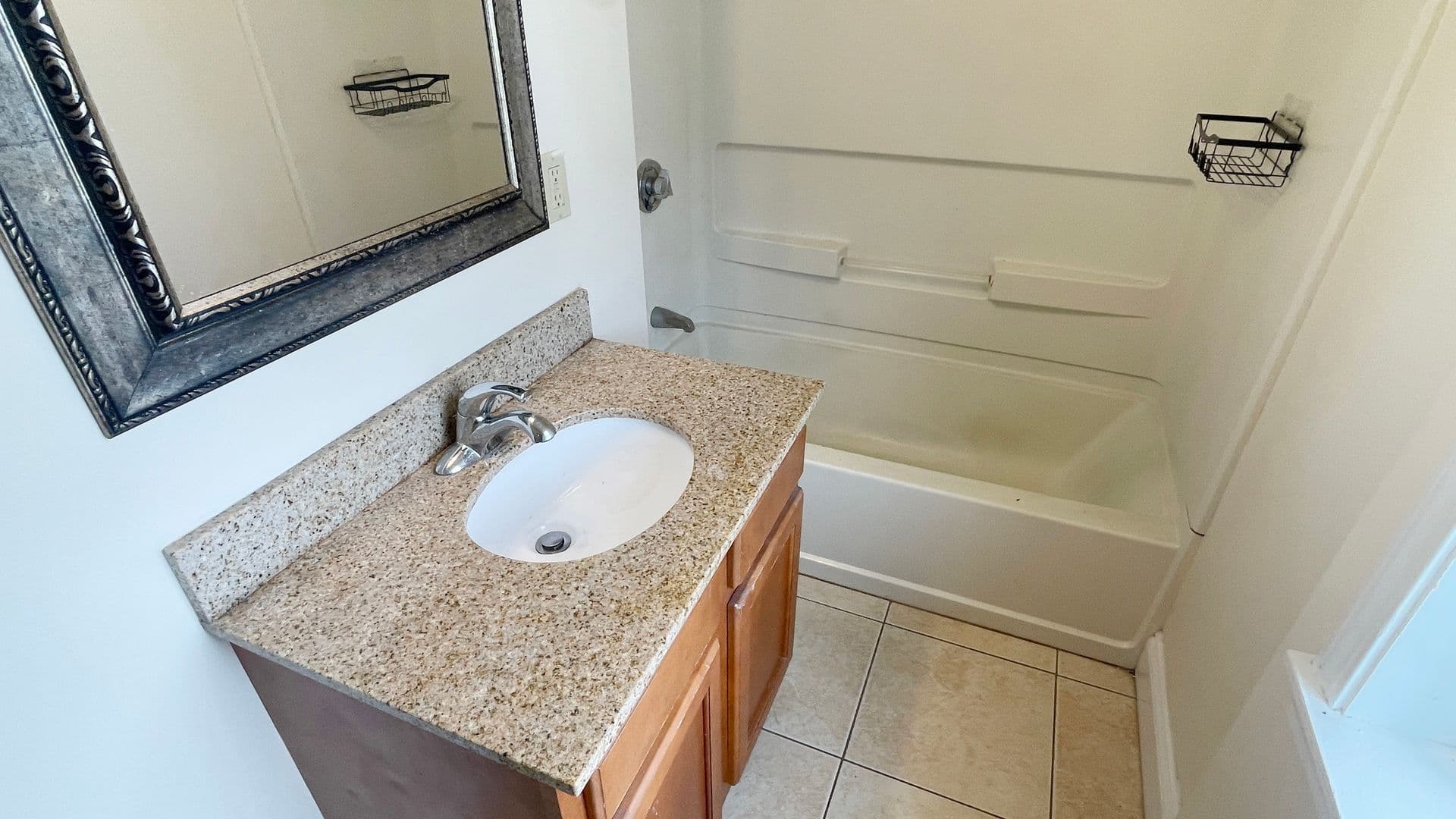 Gardner Apartment: 136 Central Street