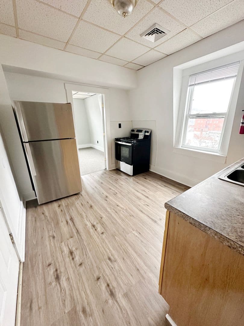 Fitchburg Apartment: 26-30 Crescent Street