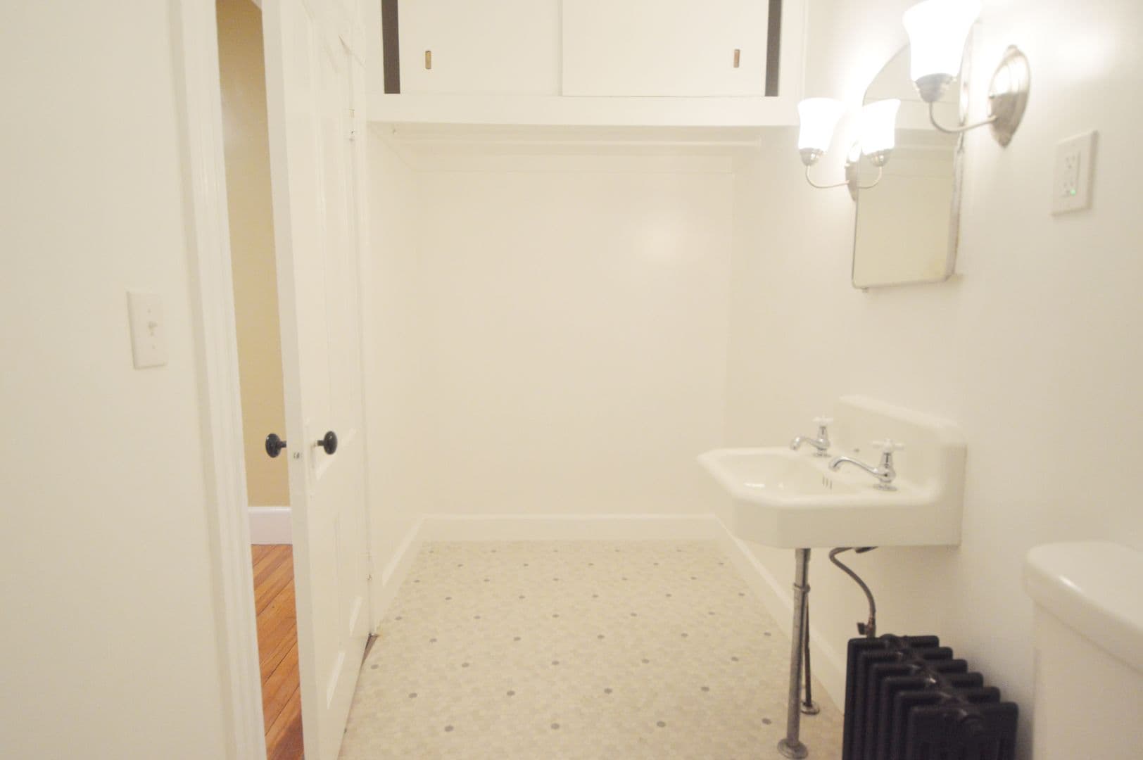Fitchburg Apartment: 487-493 Fairmount Street