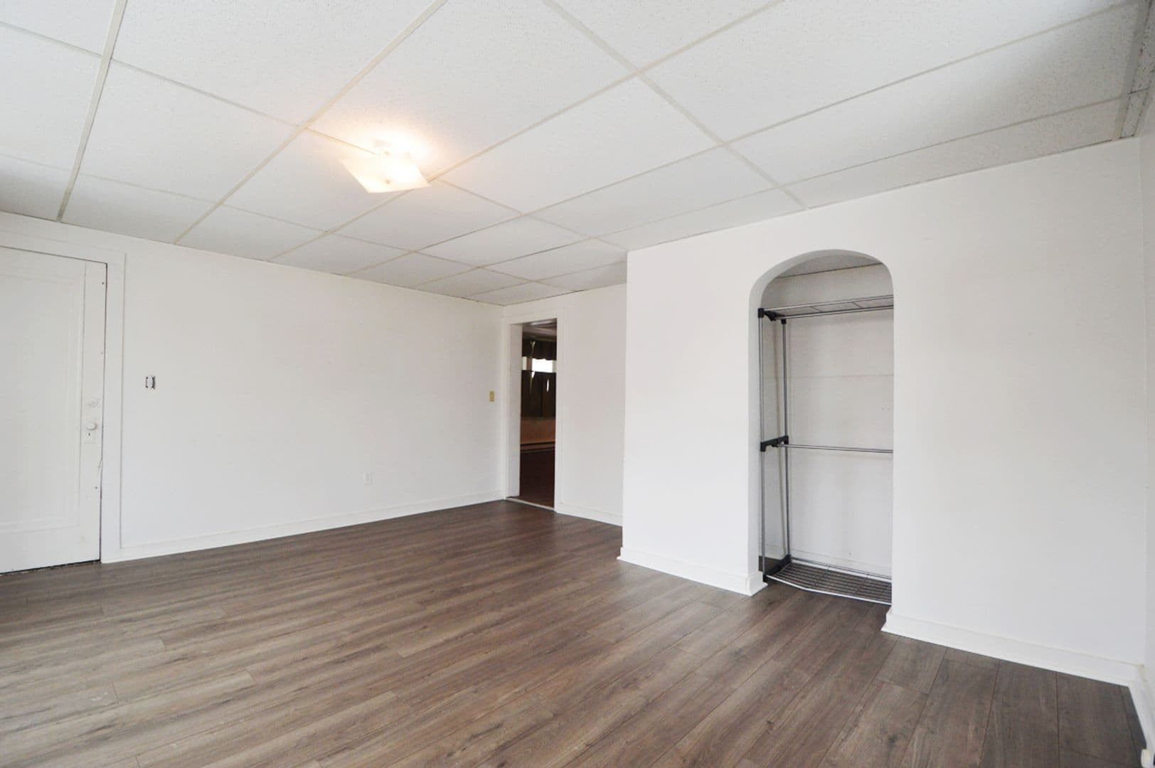 Gardner Apartment: 191 Main Street