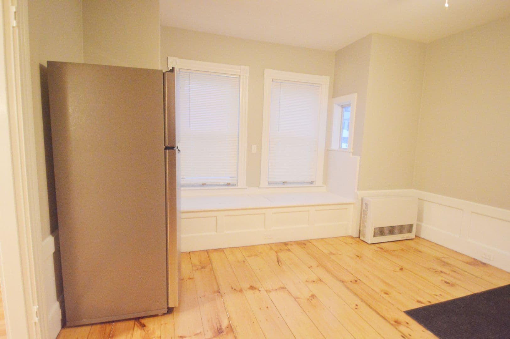 Fitchburg Apartment: 487-493 Fairmount Street