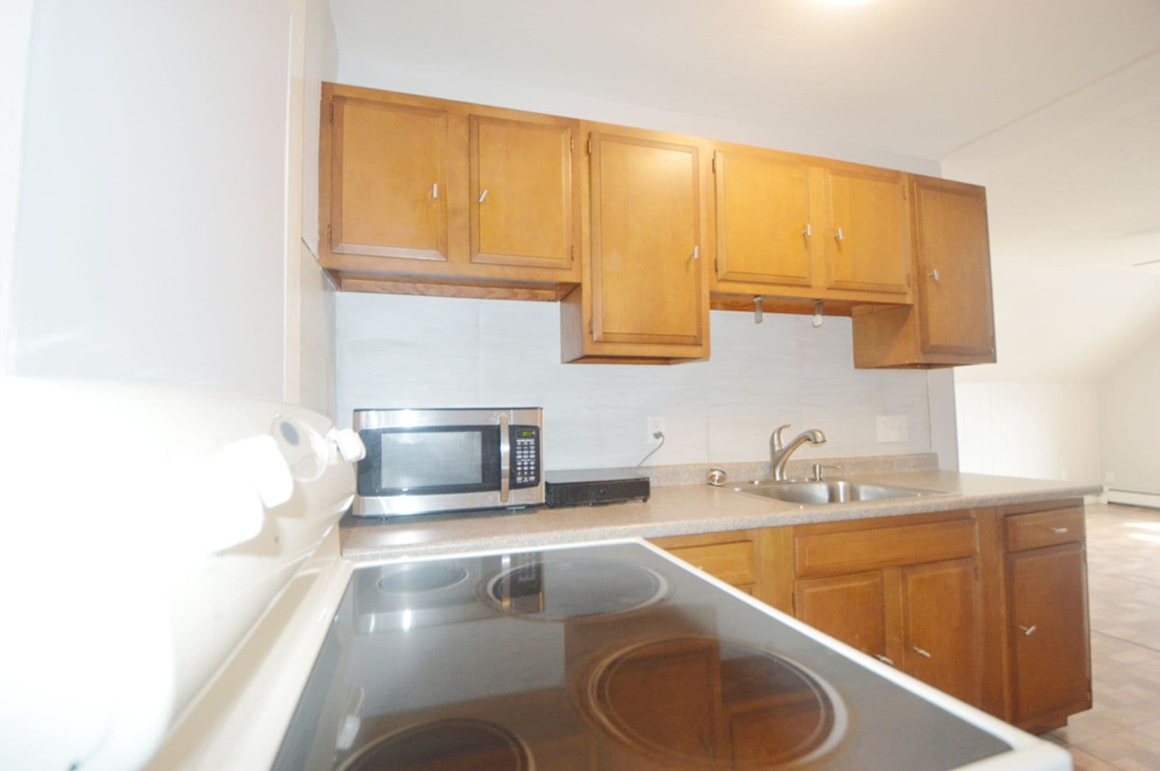 Gardner Apartment: 17 - 19 Walnut Street