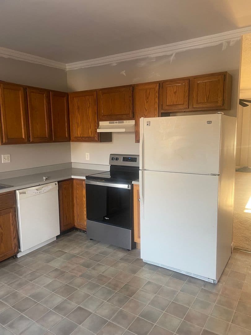Baldwinville Apartment: 24 Main Street
