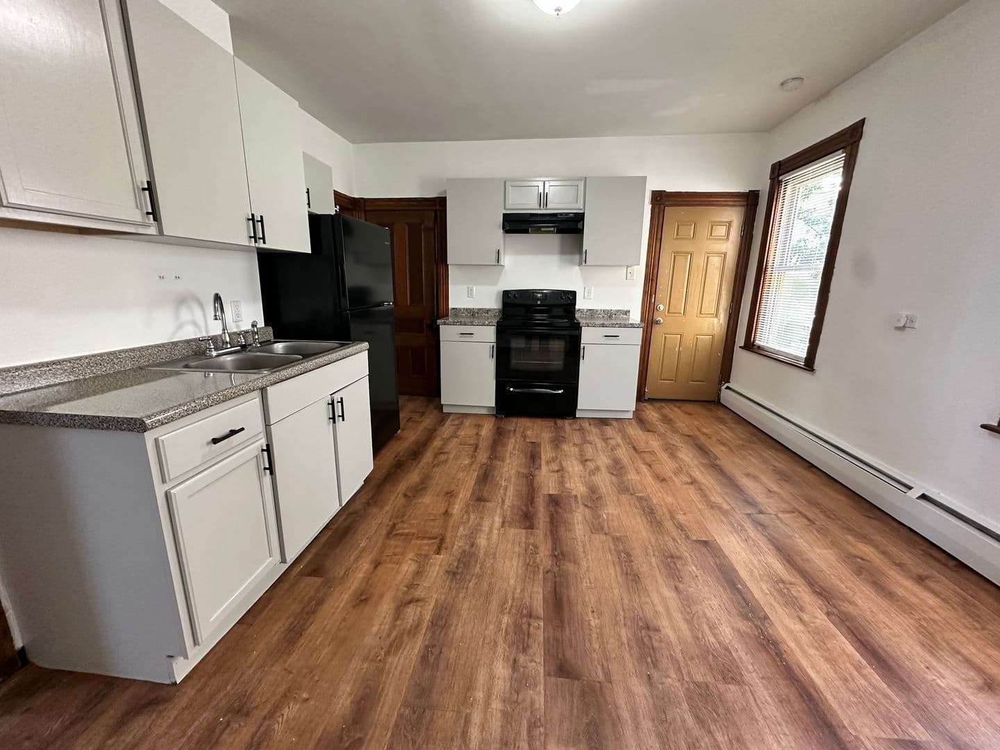 Fitchburg Apartment: 218-222 Laurel Street