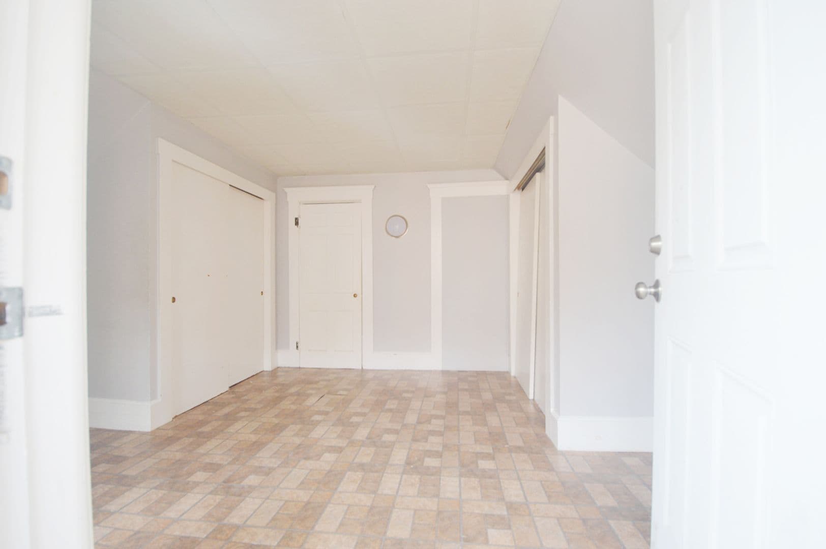 Gardner Apartment: 17 - 19 Walnut Street