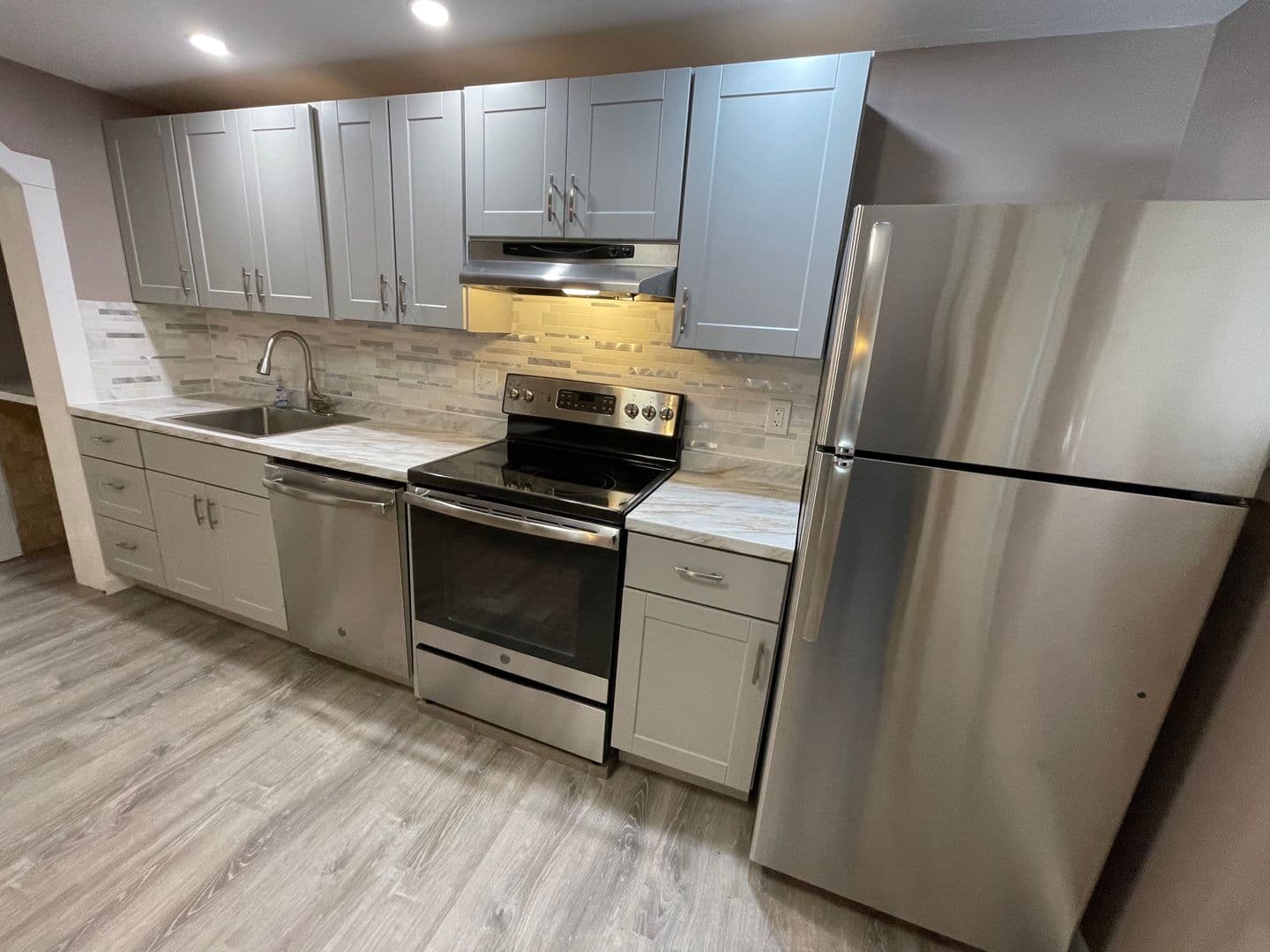 Gardner Apartment: 14 Marquette St
