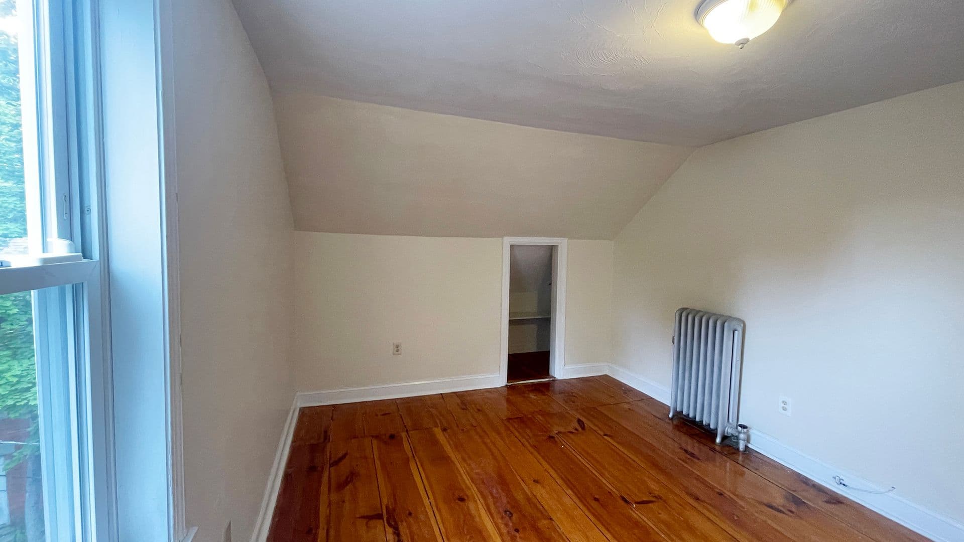 Gardner Apartment: 136 Central Street