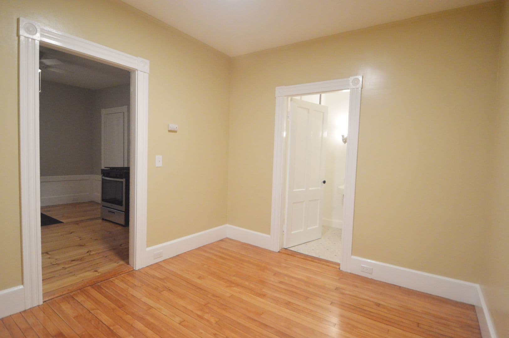 Fitchburg Apartment: 487-493 Fairmount Street