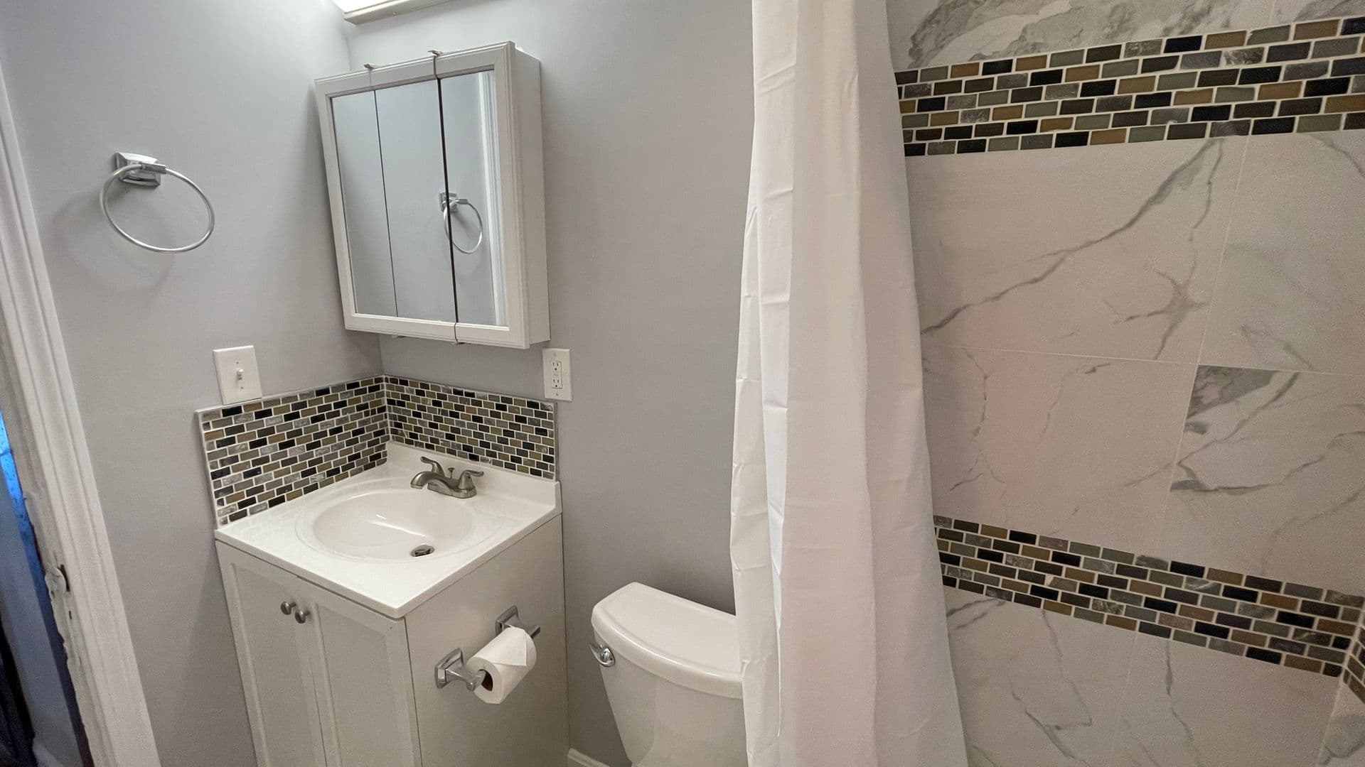 Gardner Apartment: 316 Parker Street