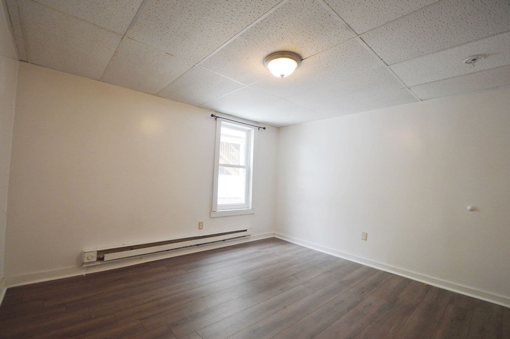 Gardner Apartment: 191 Main Street