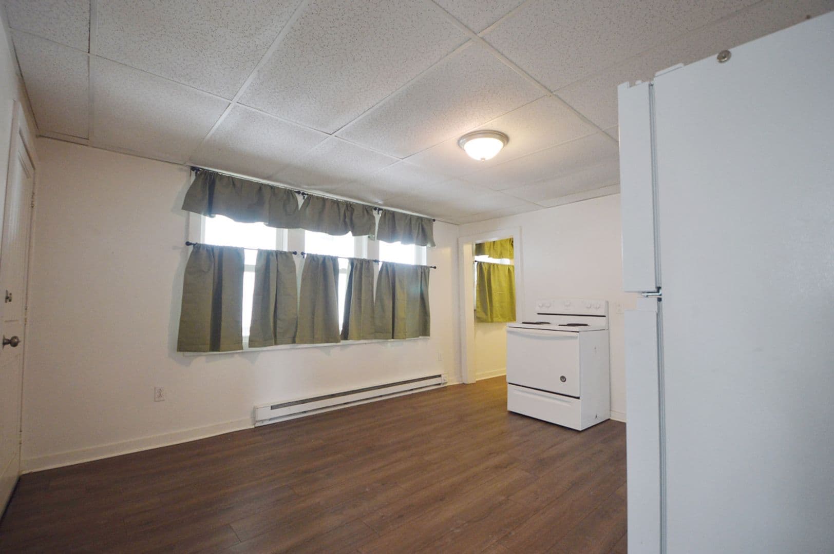 Gardner Apartment: 191 Main Street