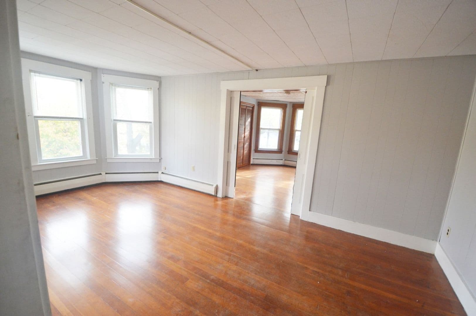 Fitchburg Apartment: 38 Cascade Street