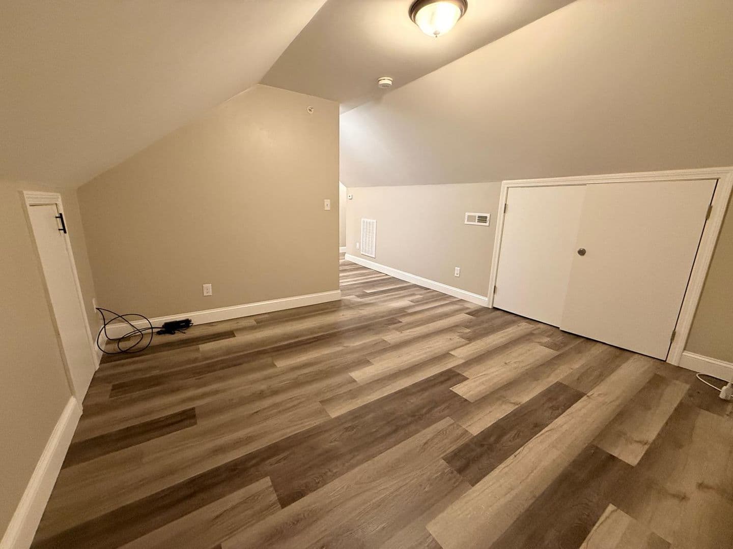 Fitchburg Apartment: 52 Myrtle Ave