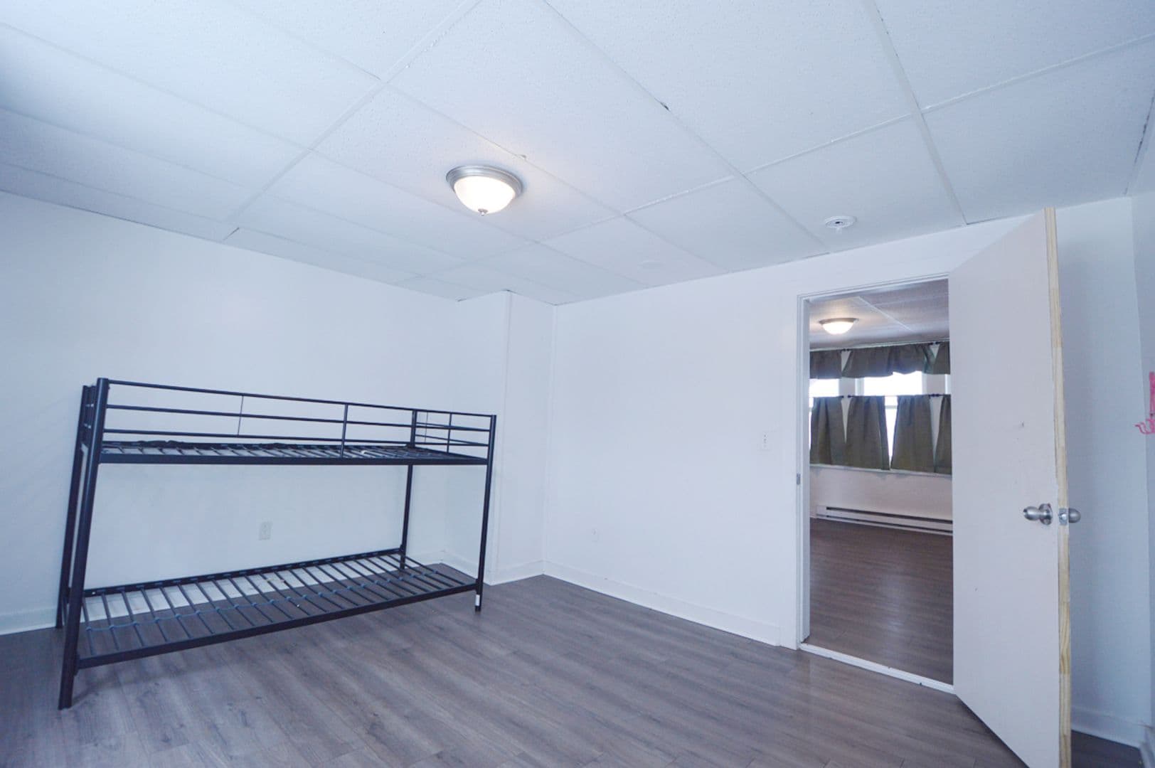 Gardner Apartment: 191 Main Street