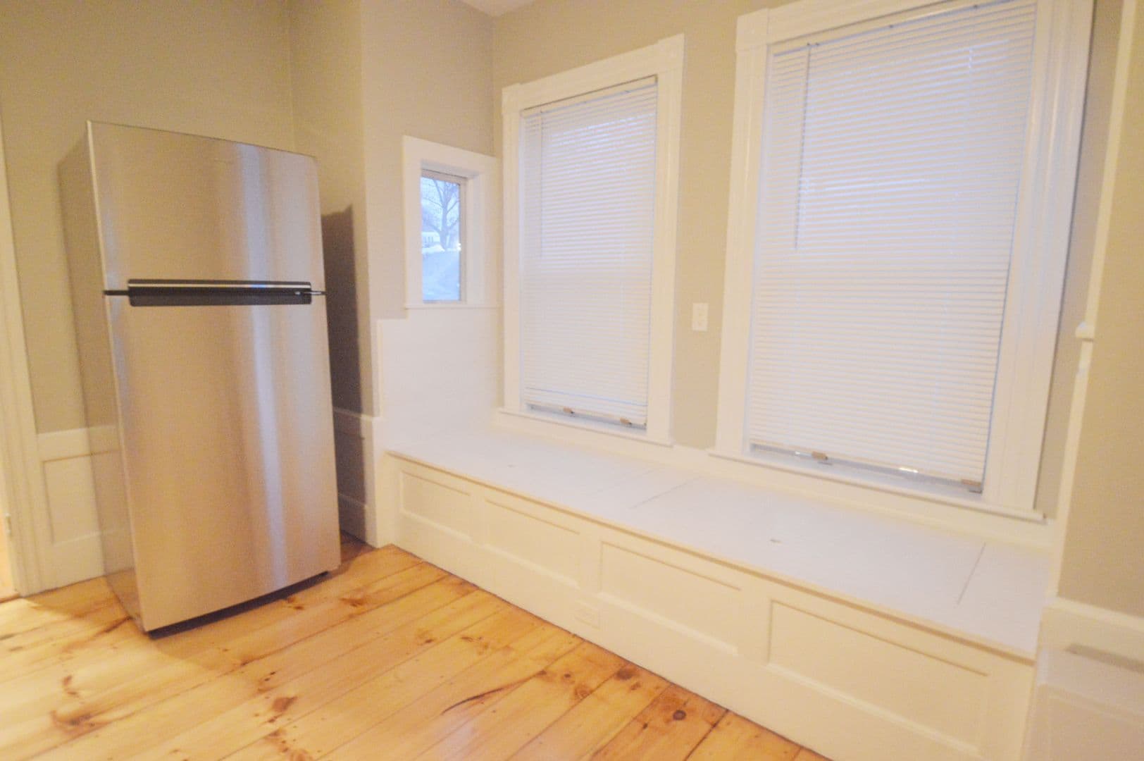 Fitchburg Apartment: 487-493 Fairmount Street