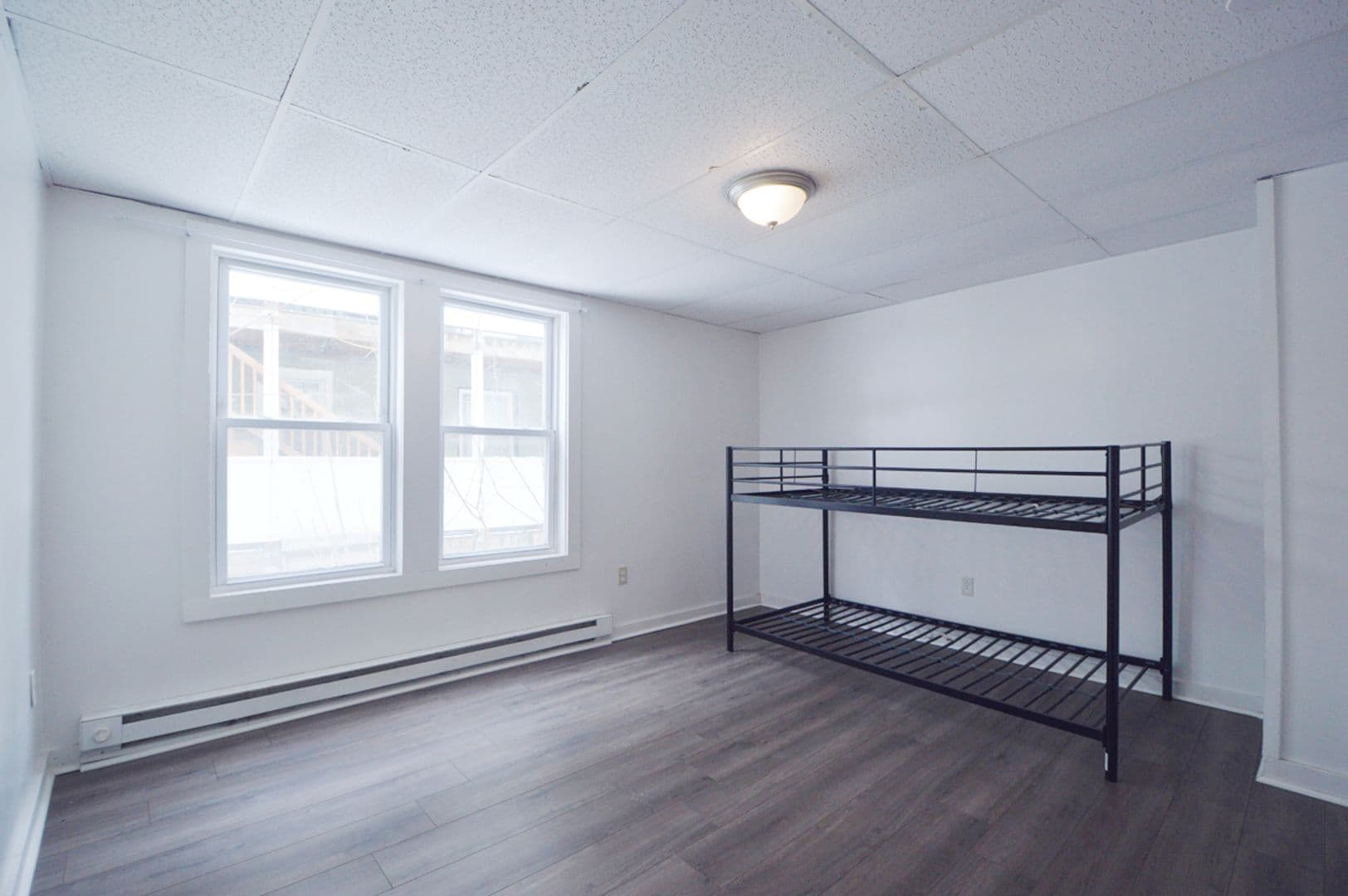 Gardner Apartment: 191 Main Street