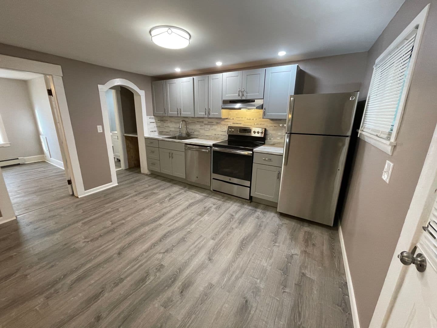 Gardner Apartment: 14 Marquette St