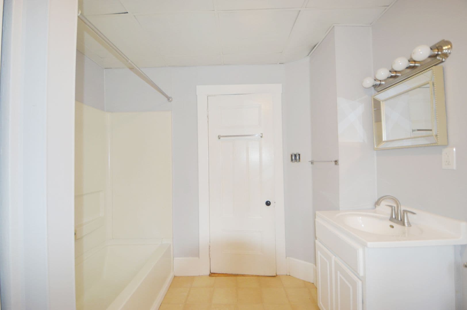 Gardner Apartment: 17 - 19 Walnut Street