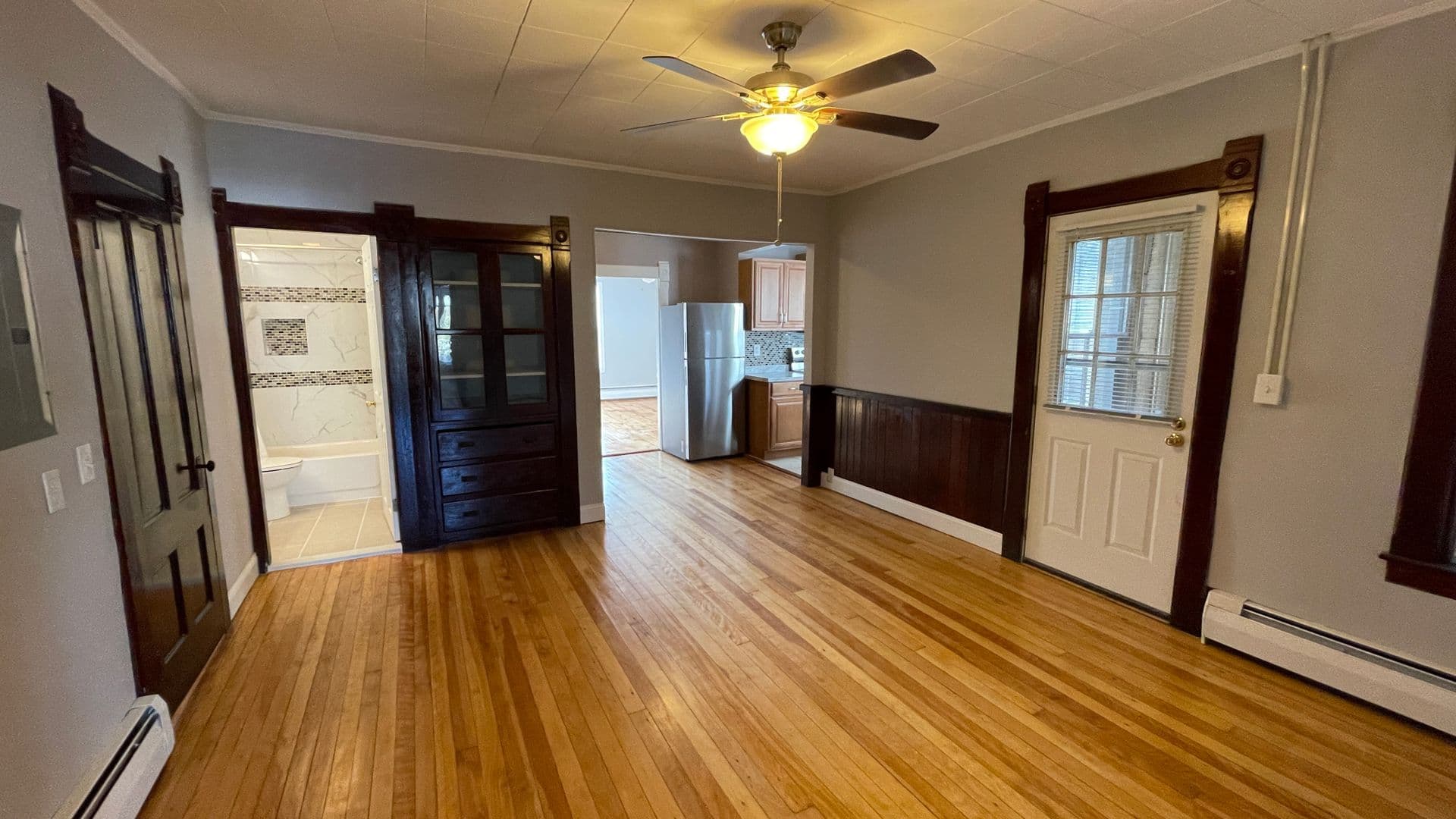 Gardner Apartment: 316 Parker Street