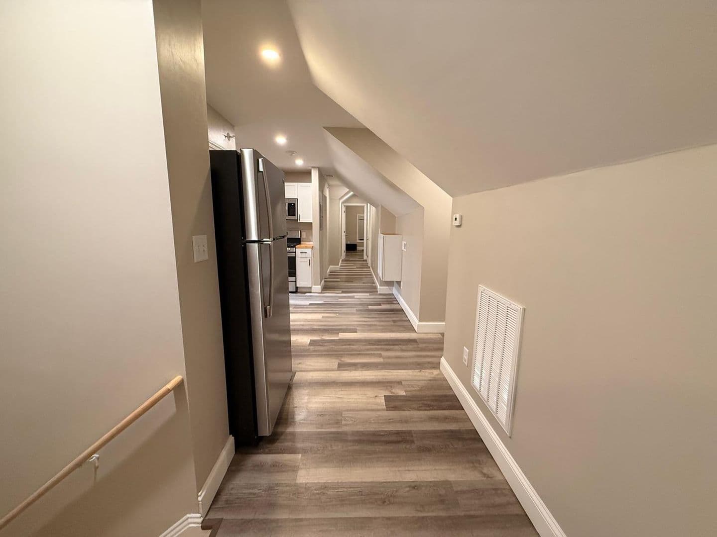 Fitchburg Apartment: 52 Myrtle Ave