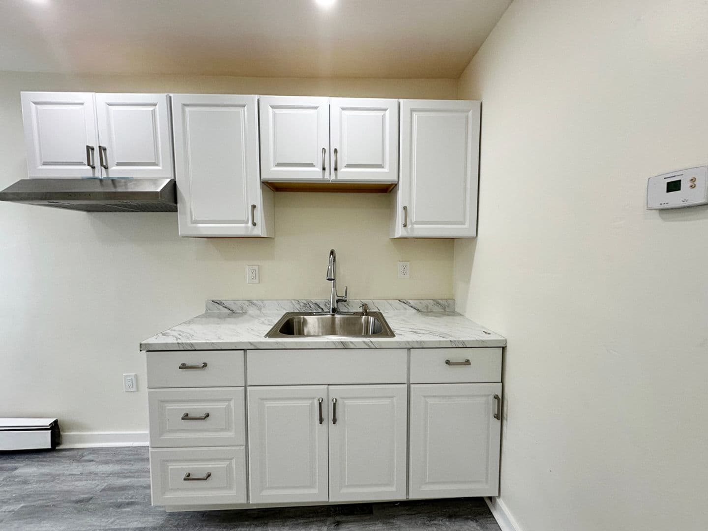 Fitchburg Apartment: 1008 Main Street