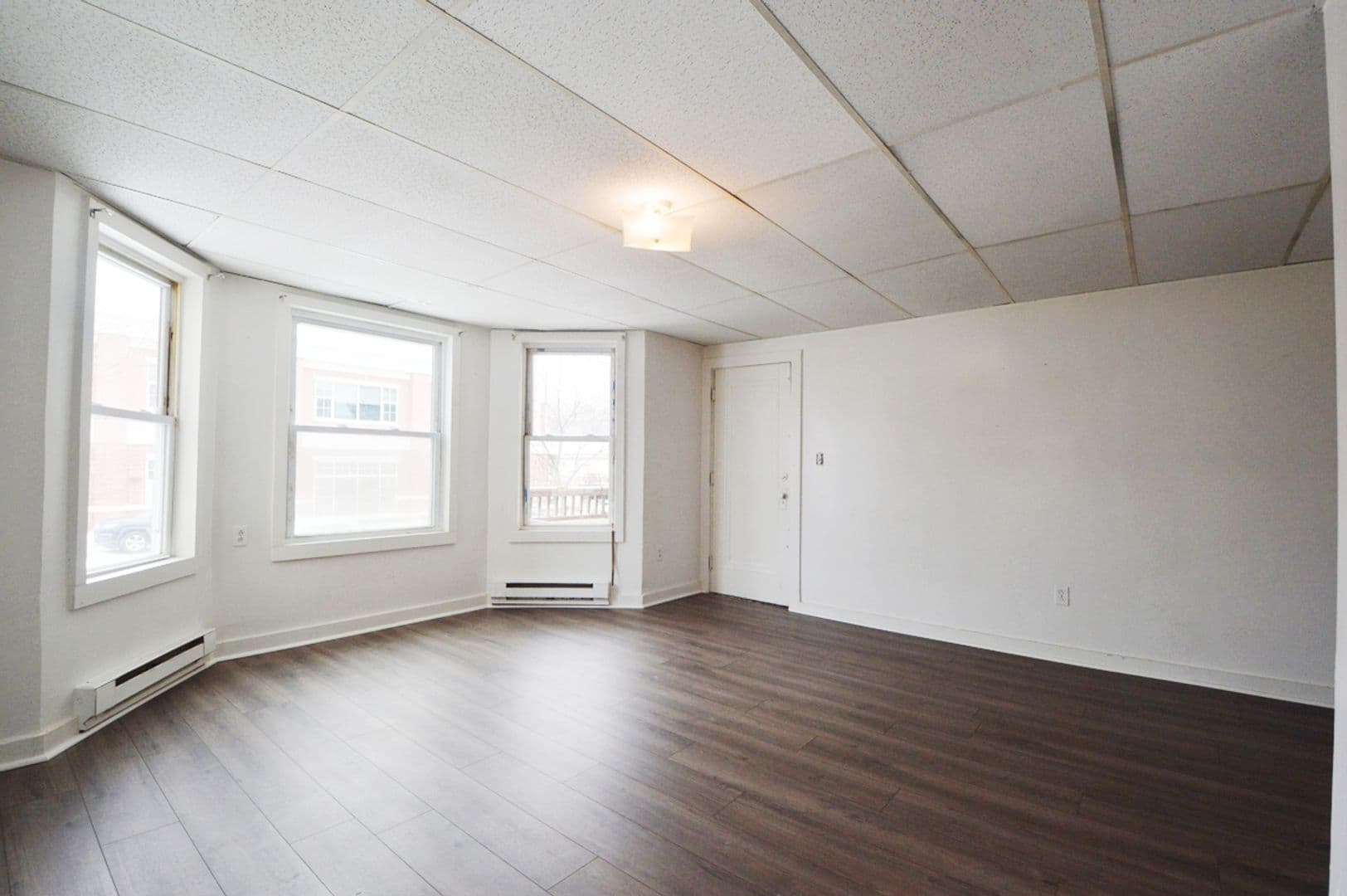 Gardner Apartment: 191 Main Street