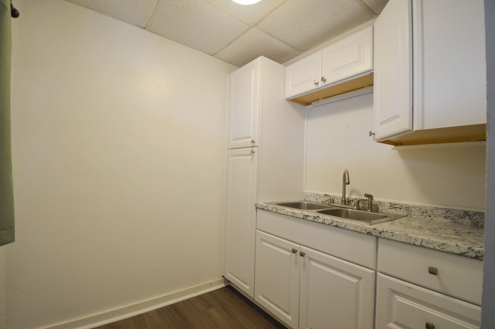 Gardner Apartment: 191 Main Street