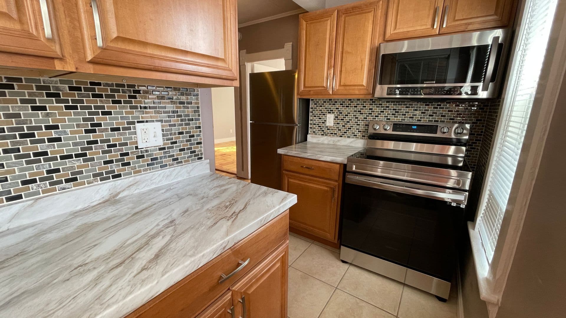 Gardner Apartment: 316 Parker Street
