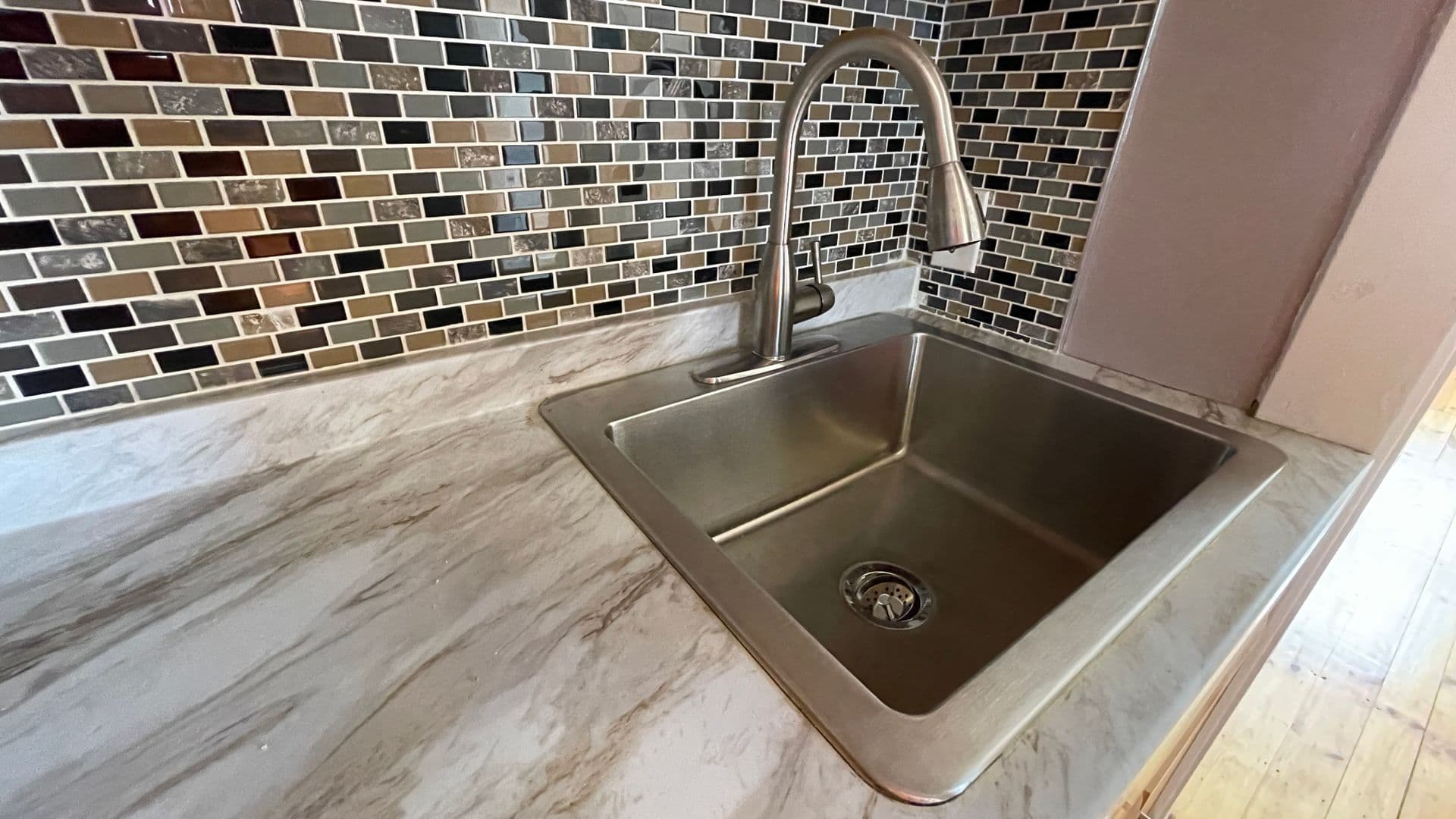 Gardner Apartment: 316 Parker Street