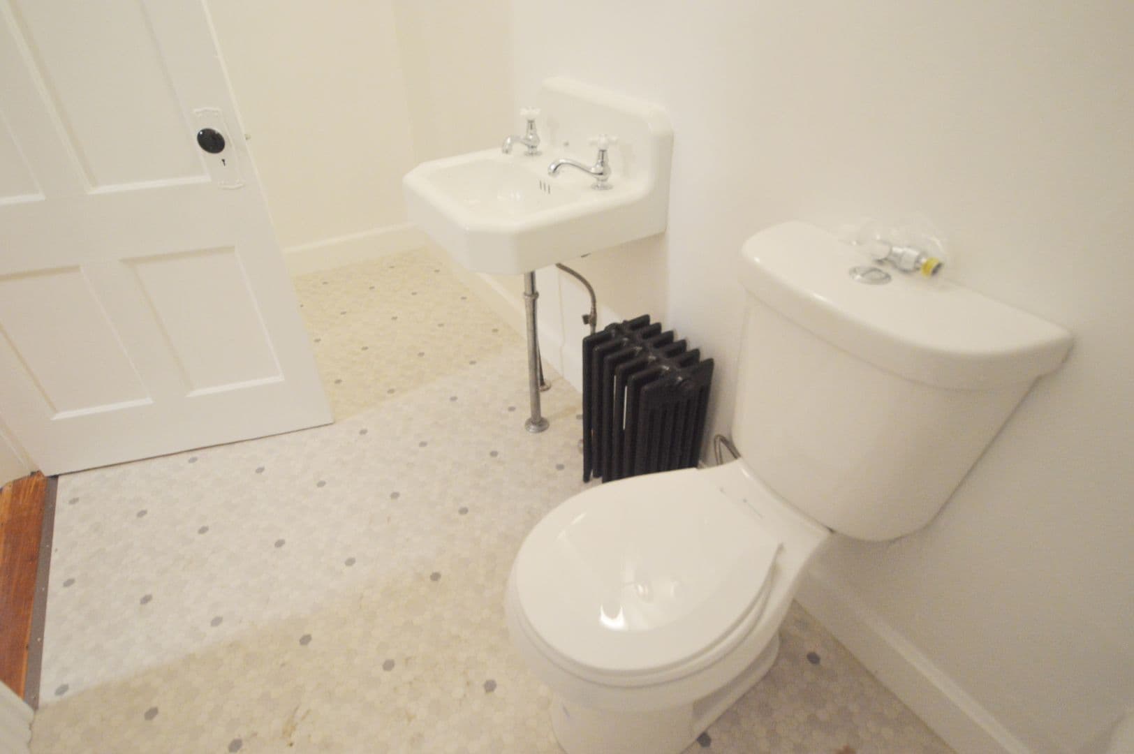 Fitchburg Apartment: 487-493 Fairmount Street