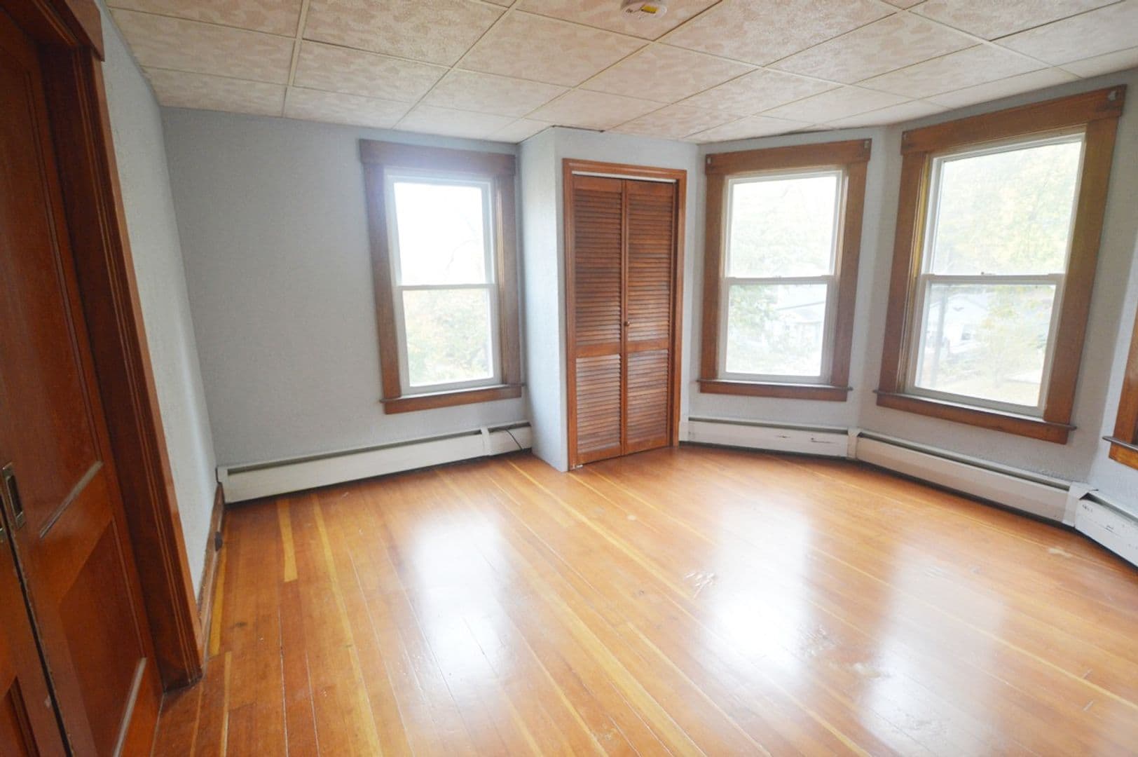 Fitchburg Apartment: 38 Cascade Street