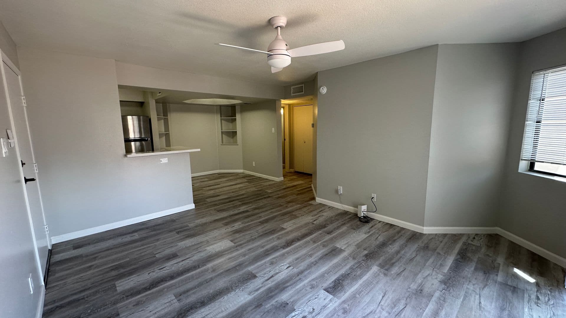 Tempe Apartment: 610 E Gilbert Dr.